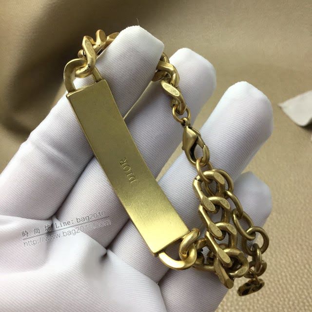 Dior飾品 迪奧經典熱銷款jadior字母復古銅色手鏈手環  zgd1490